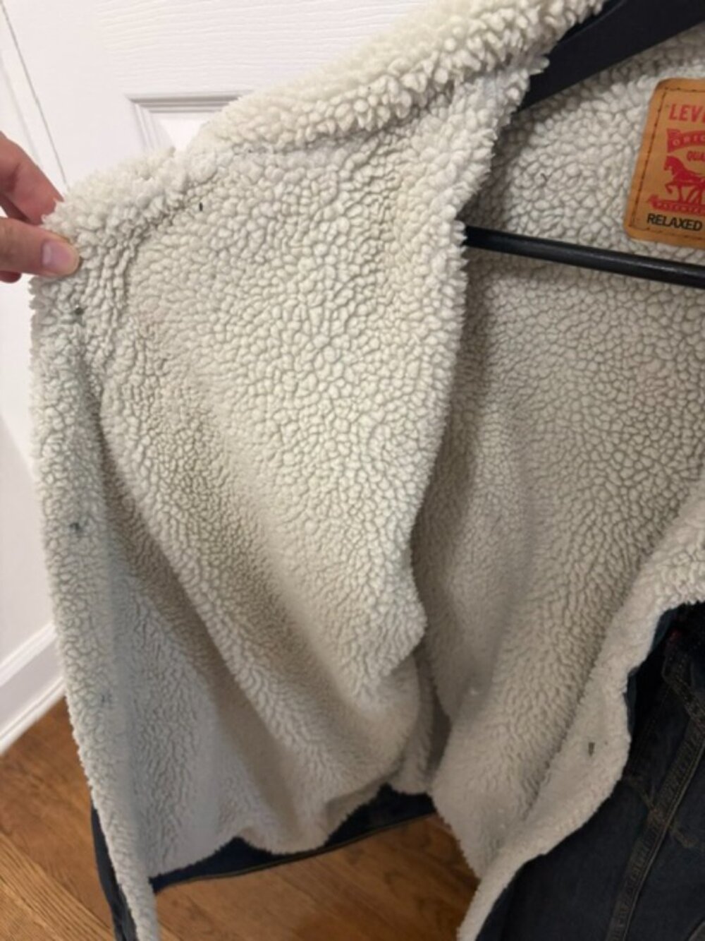 Relaxed Fit Sherpa Trucker Jacket XL. - Picture 3 of 5